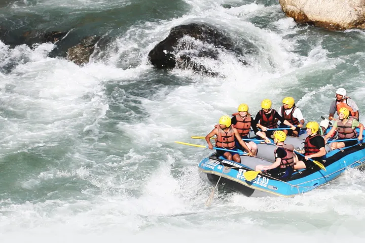 rafting nepal