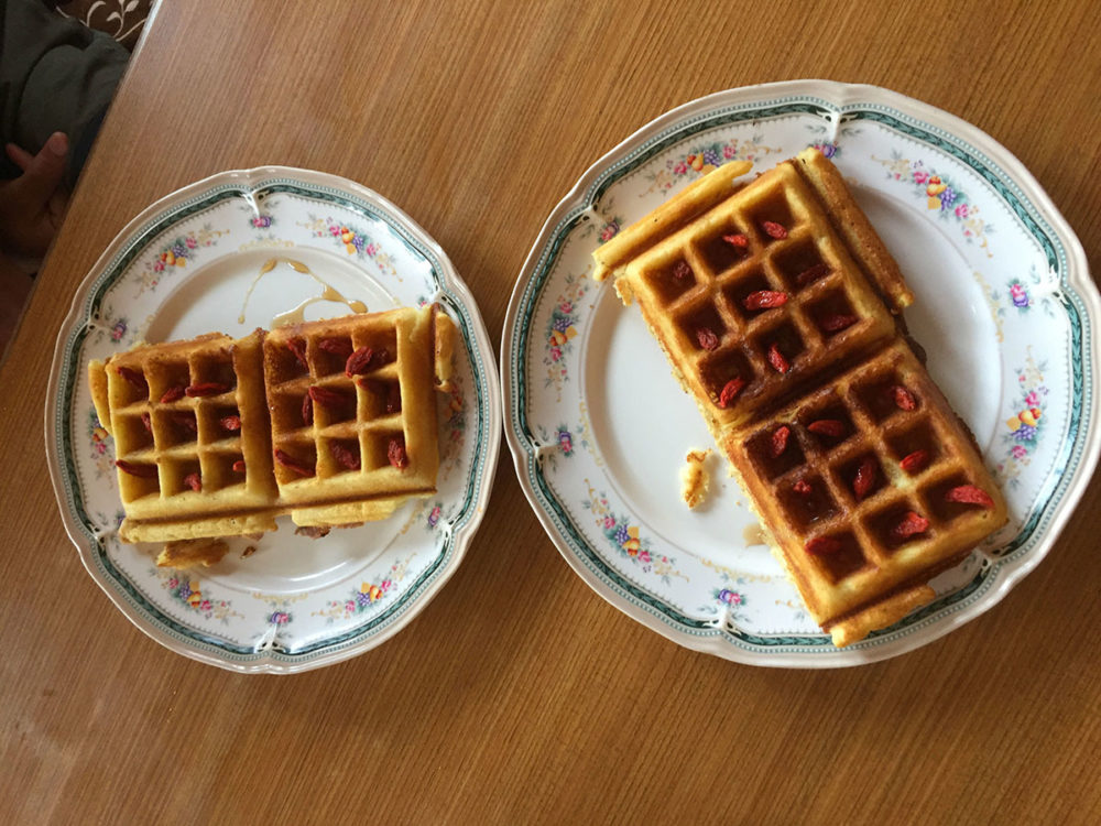 Waffles with Goji berries