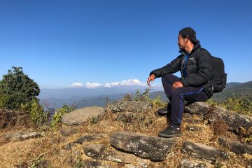 Enjoying a Panorama of the Annapurna range.